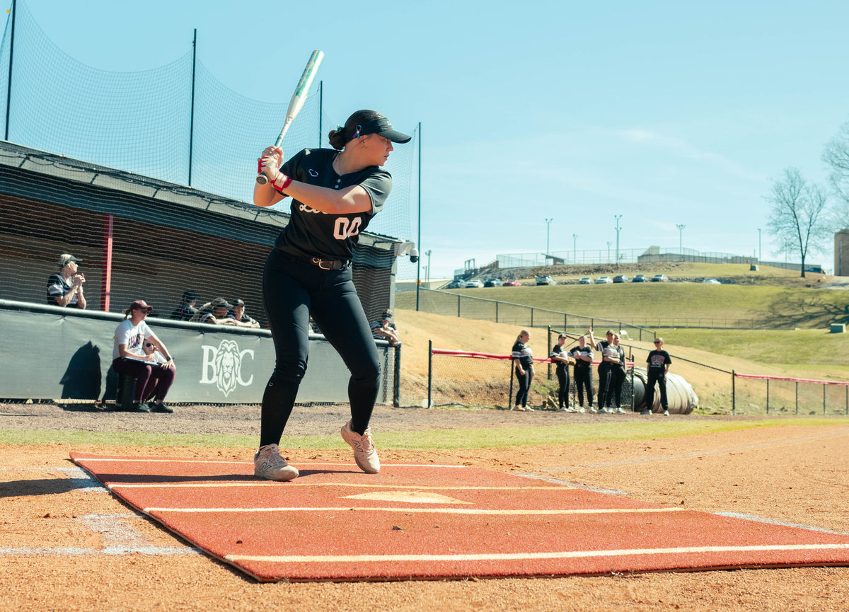 6 × 12 Proball Softball Hitting Mat - Clay Nylon, Painted Plate, Flexible 5mm Foam