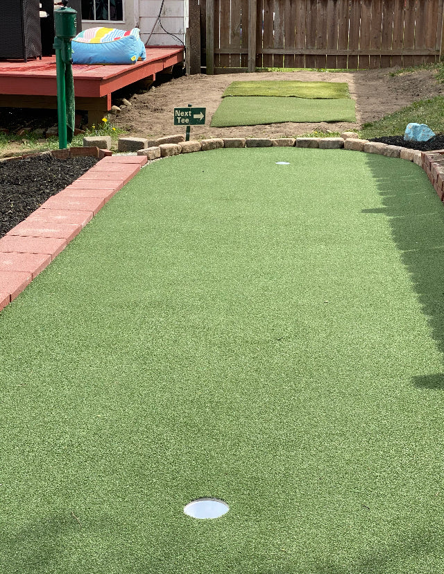 Outdoor Target Putting & Chipping Greens