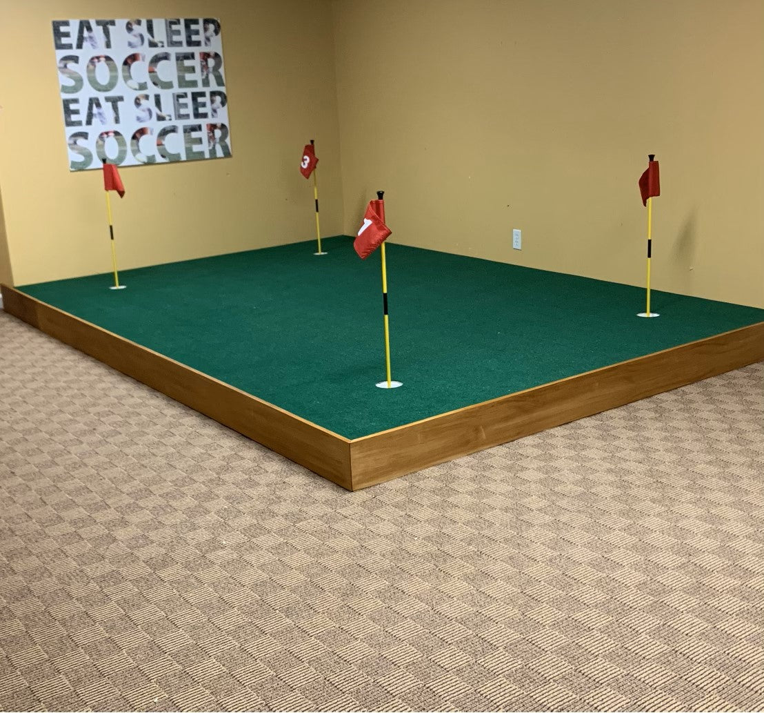 Big Moss V2 Putting Turf room setup