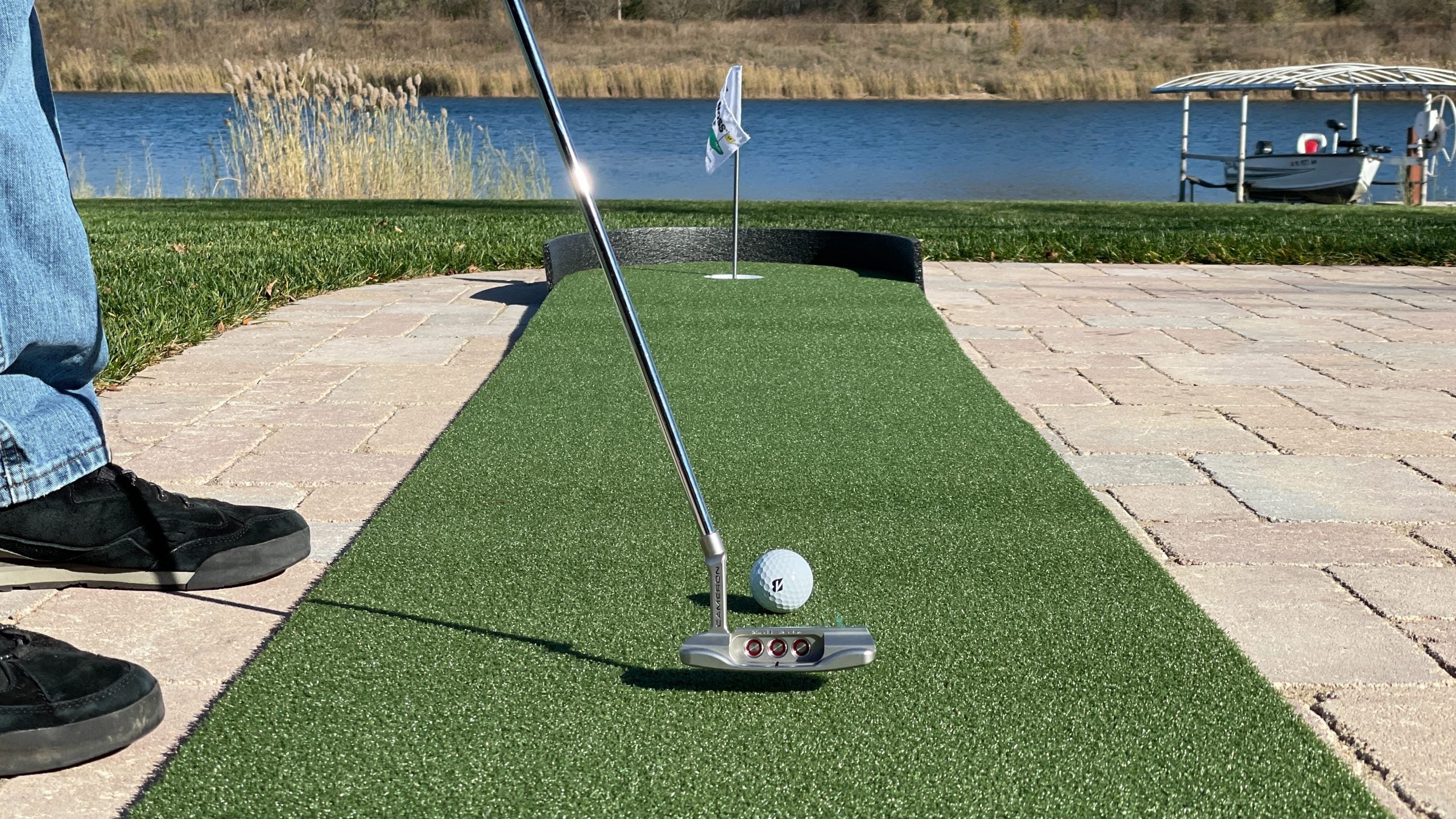 Commander Putting Green | Premium Indoor & Outdoor Golf Practice Green