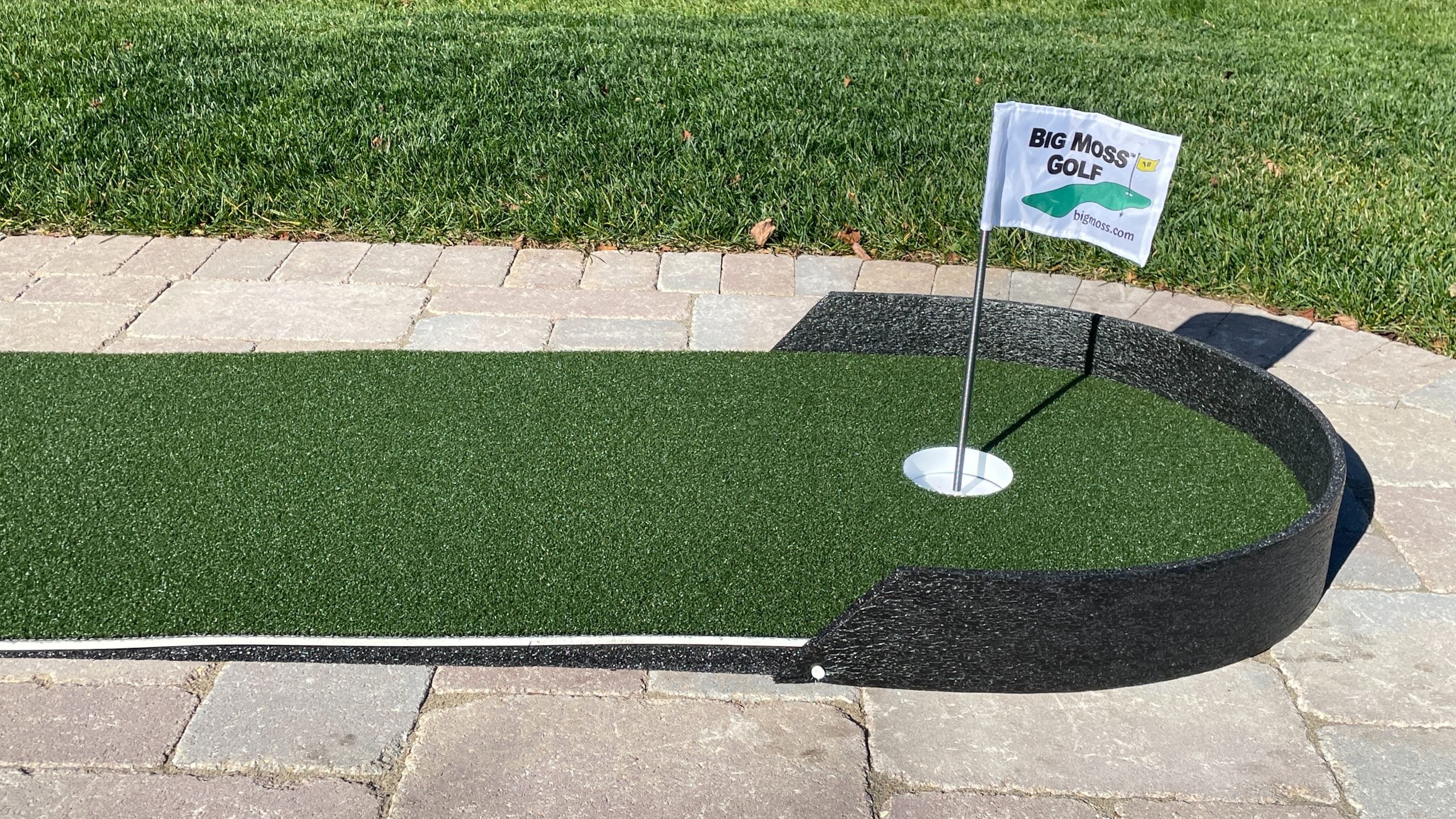 Commander Putting Green | Premium Indoor & Outdoor Golf Practice Green