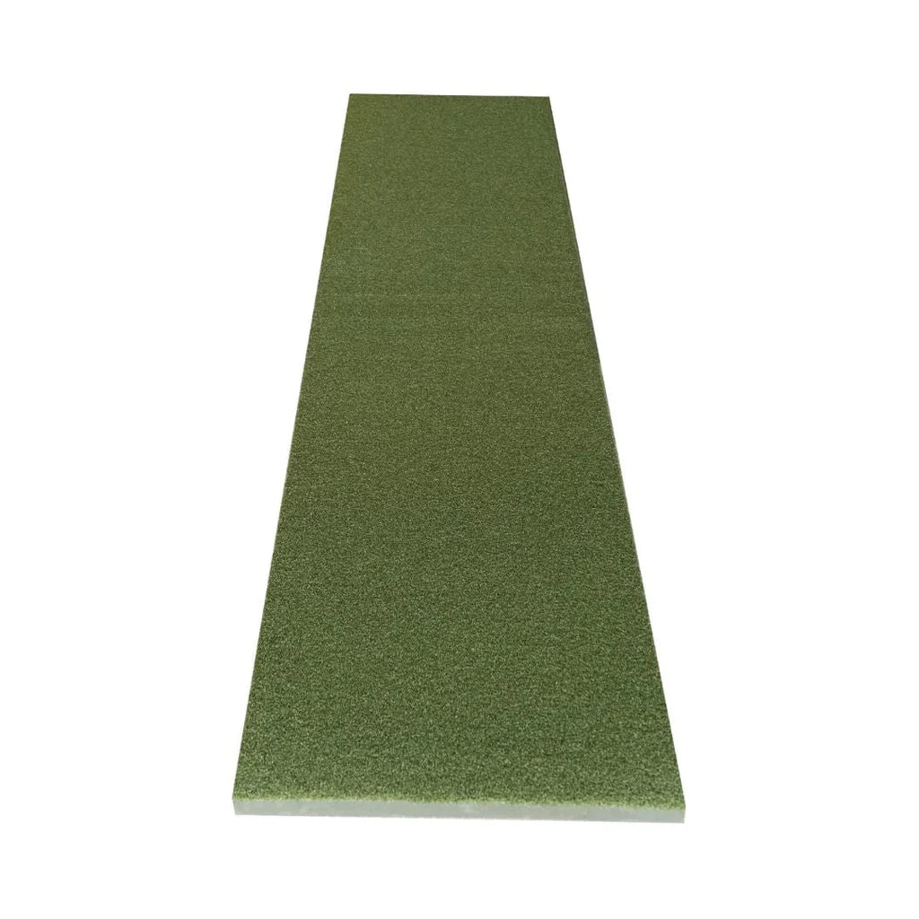 Front golf mat extension turf detail