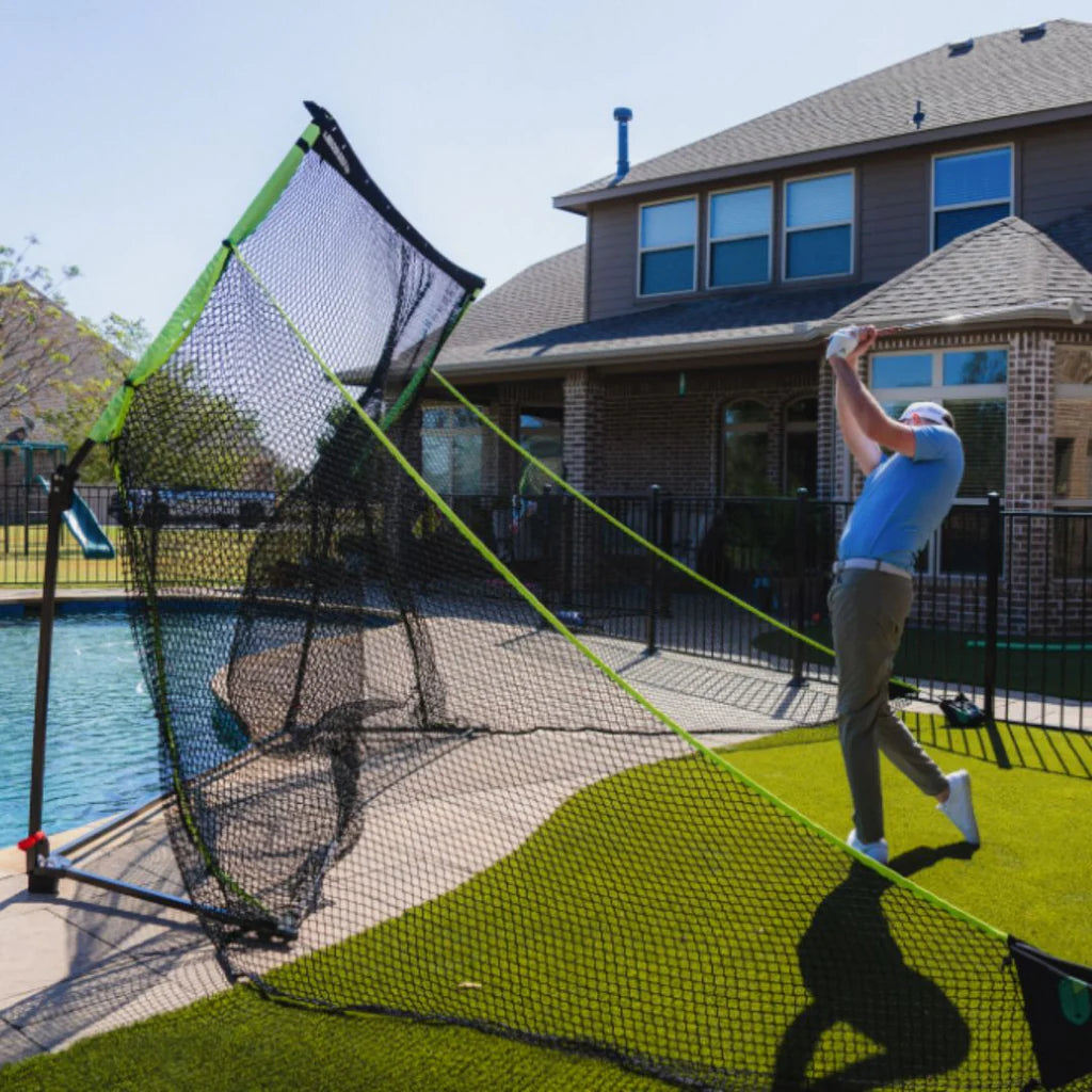 SIGPRO Golf Net outdoor setup