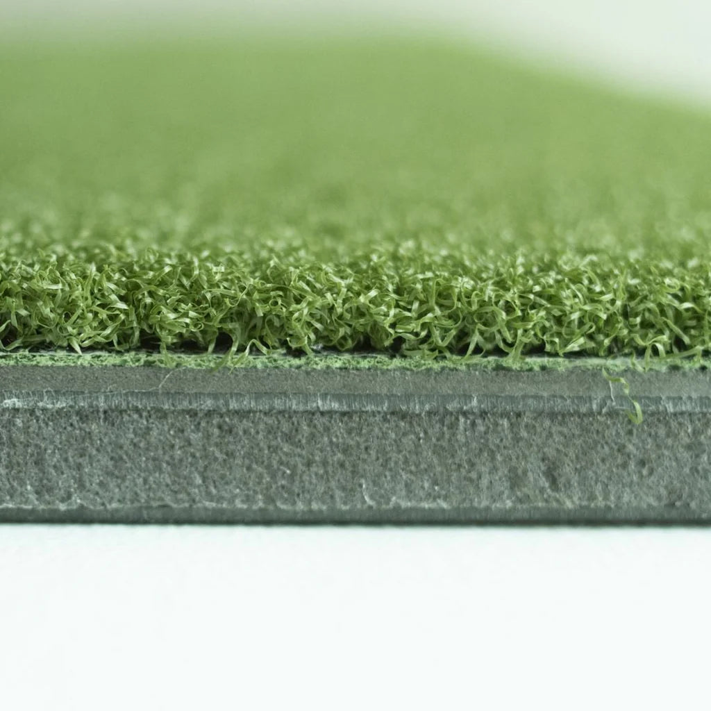 SIGPRO Softy LITE 4x5 golf mat thickness close-up