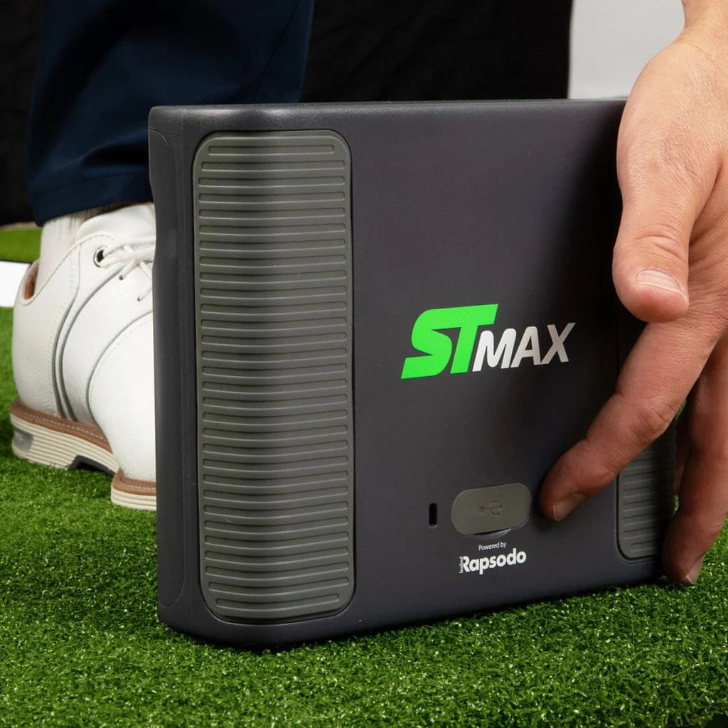 SkyTrak ST MAX SIG10 Golf Simulator Package